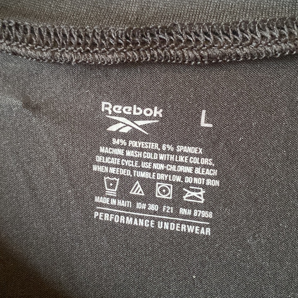 Reebok Performance Undergarment - Picture 2 of 4